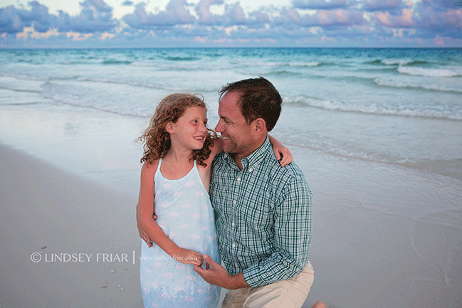 Pensacola Beach, FL - Family Photographer - Lindsey Friar Photography