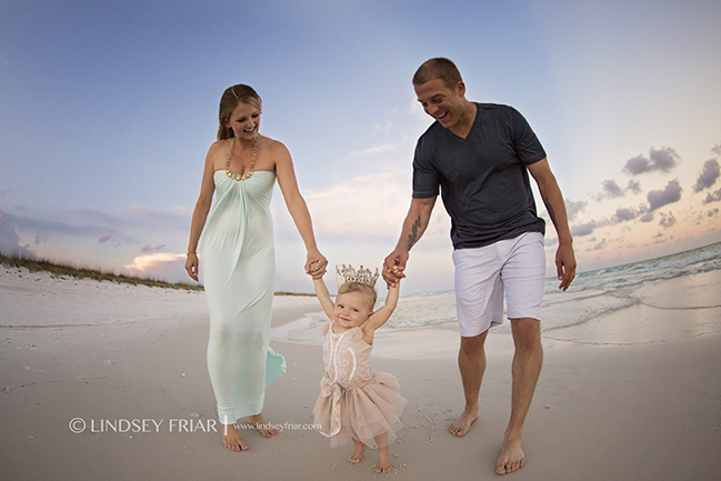 Pensacola Beach, FL Family Photographer - Lindsey Friar Photography 2015