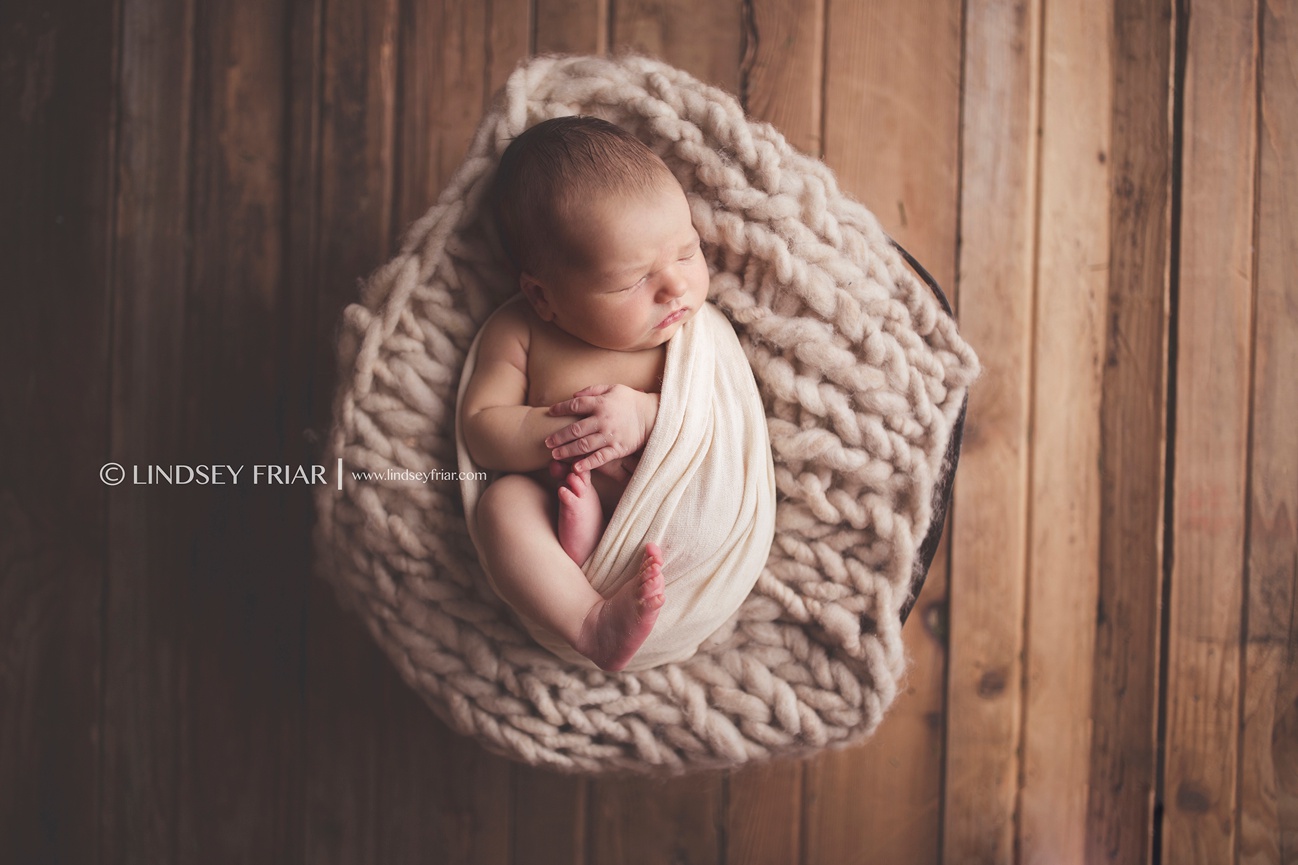 Pensacola Newborn Photographer - Lindsey Friar Photography 2015