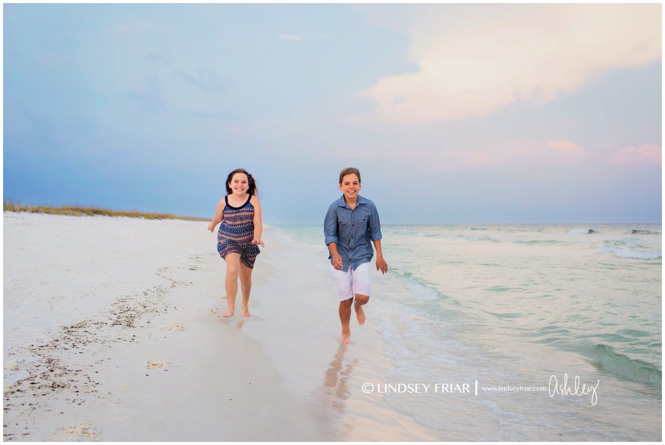 Pensacola Beach, Florida Family Photographer - Lindsey Friar Photography 2015