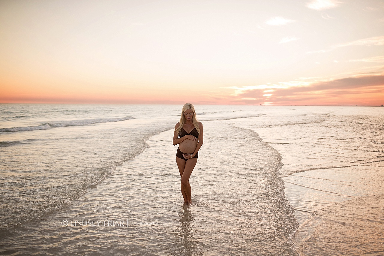 Maternity Photographer - Pensacola Beach