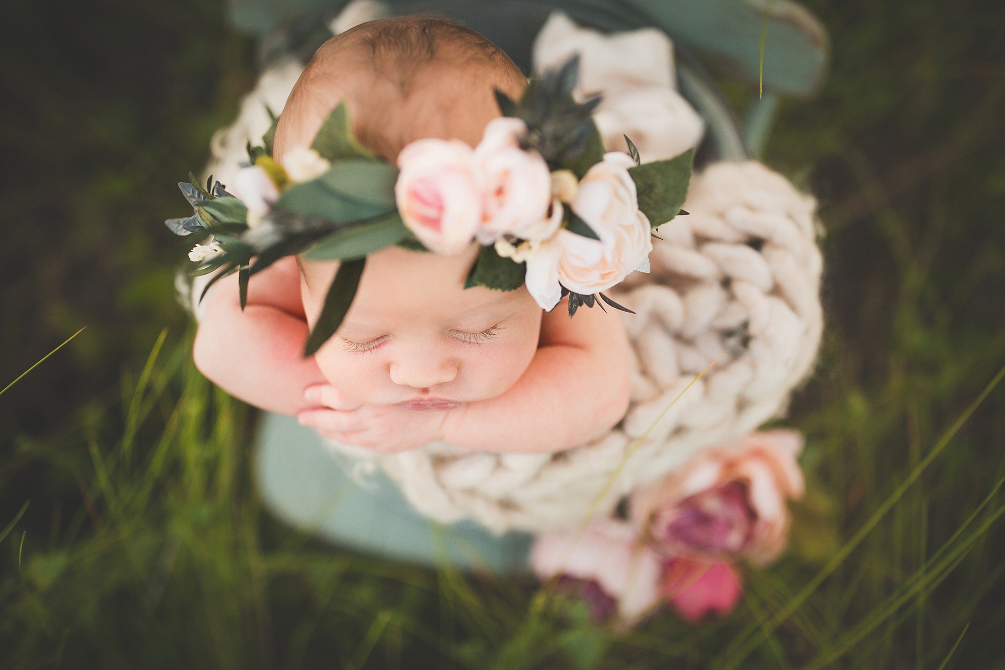 Pensacola Outdoor Lifestyle Newborn Session