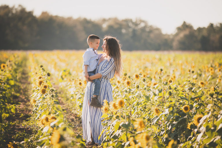 Sunflower Mini Session - Milton, FL Family Photographer