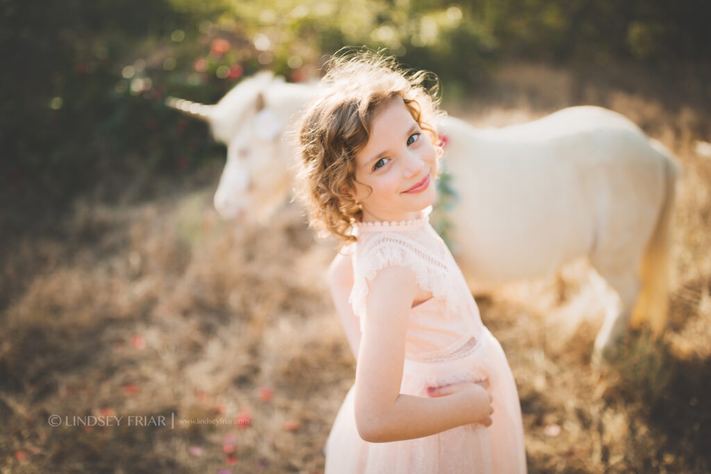 Unicorn Mini Session - Pensacola, FL Photographer 027 Lindsey Friar Photography 2021 1024x683
