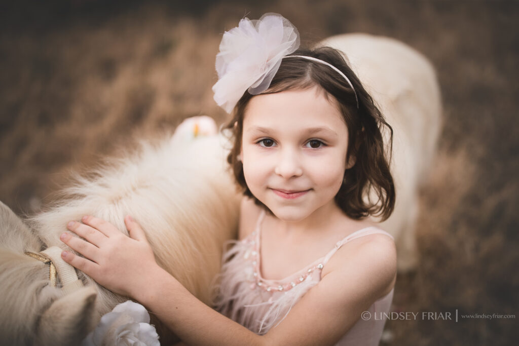 Unicorn Mini Session - Pensacola, FL Photographer 084 Lindsey Friar Photgraphy 2020 1024x683
