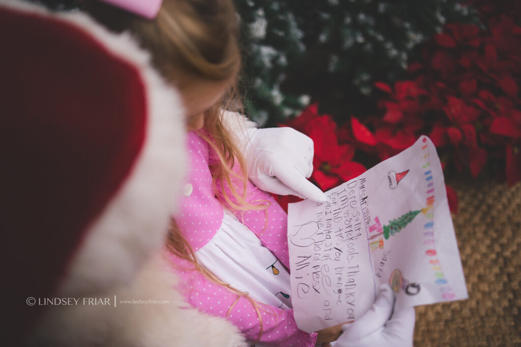 Pensacola Santa Photos 093 Lindsey Friar Photgraphy 2022 1024x683