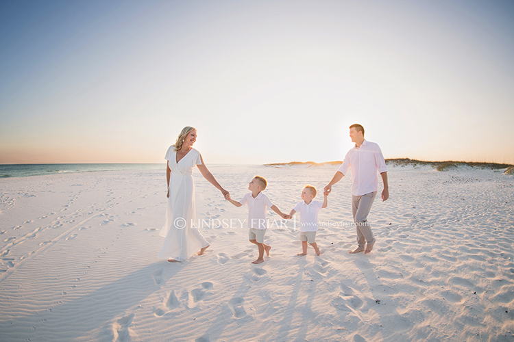 Pensacola Beach Family Photographer - Lindsey Friar Photography 002 Lindsey Friar Photgraphy 2023
