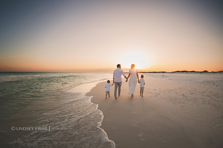 Pensacola Beach Family Photographer - Lindsey Friar Photography 026 Lindsey Friar Photgraphy 2023
