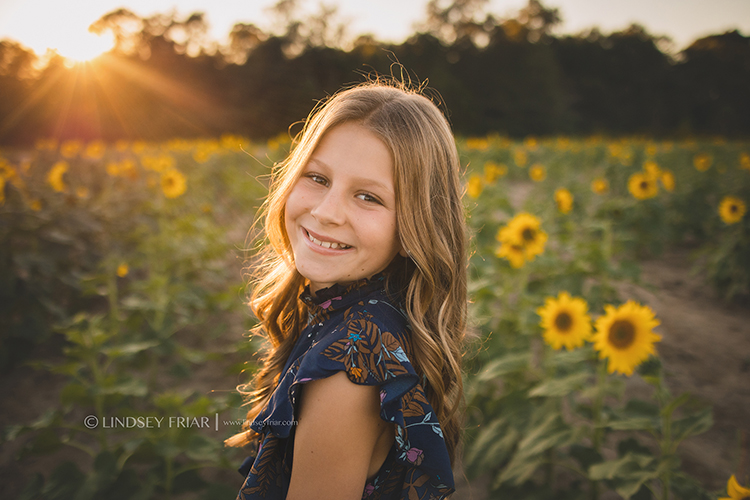 Sunflower Family Mini Sessions - Milton, FL Family Photographer 146 Lindsey Friar Photgraphy 2023