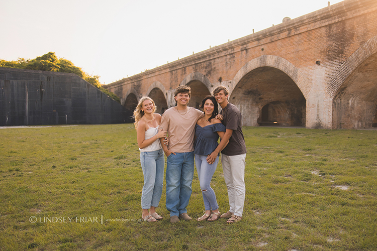 Senior Photos - Pensacola, FL Photographer 019 Lindsey Friar Photgraphy 2024 Copy