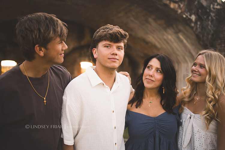 Senior Photos - Pensacola, FL Photographer 099 Lindsey Friar Photgraphy 2024 Copy